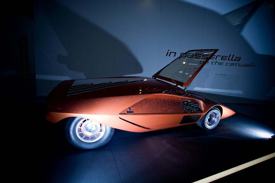  Lancia Stratos Zero Concept 1970 года  (фото 75 из 97)